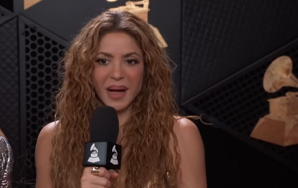 shakira car accident